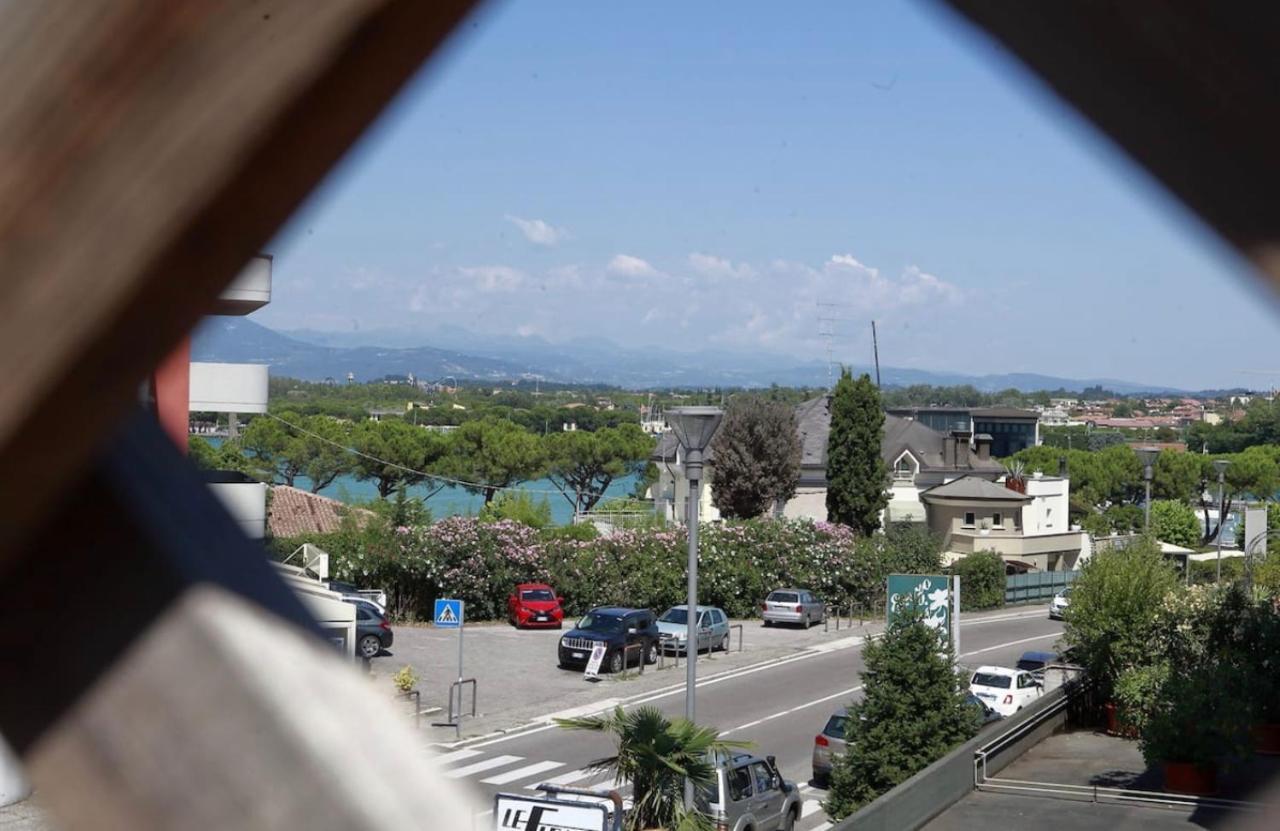 La Terrazza Sul Lago เปสเคียรา เดล การ์ดา ภายนอก รูปภาพ